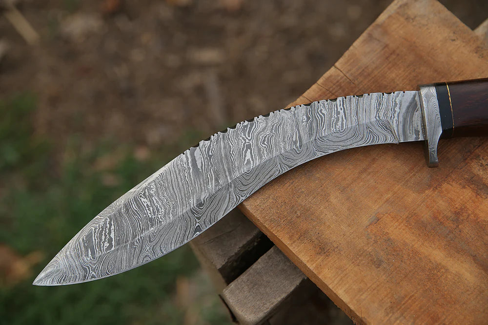 6 Reasons That Make Kukri Knife the Perfect Outdoor Blade