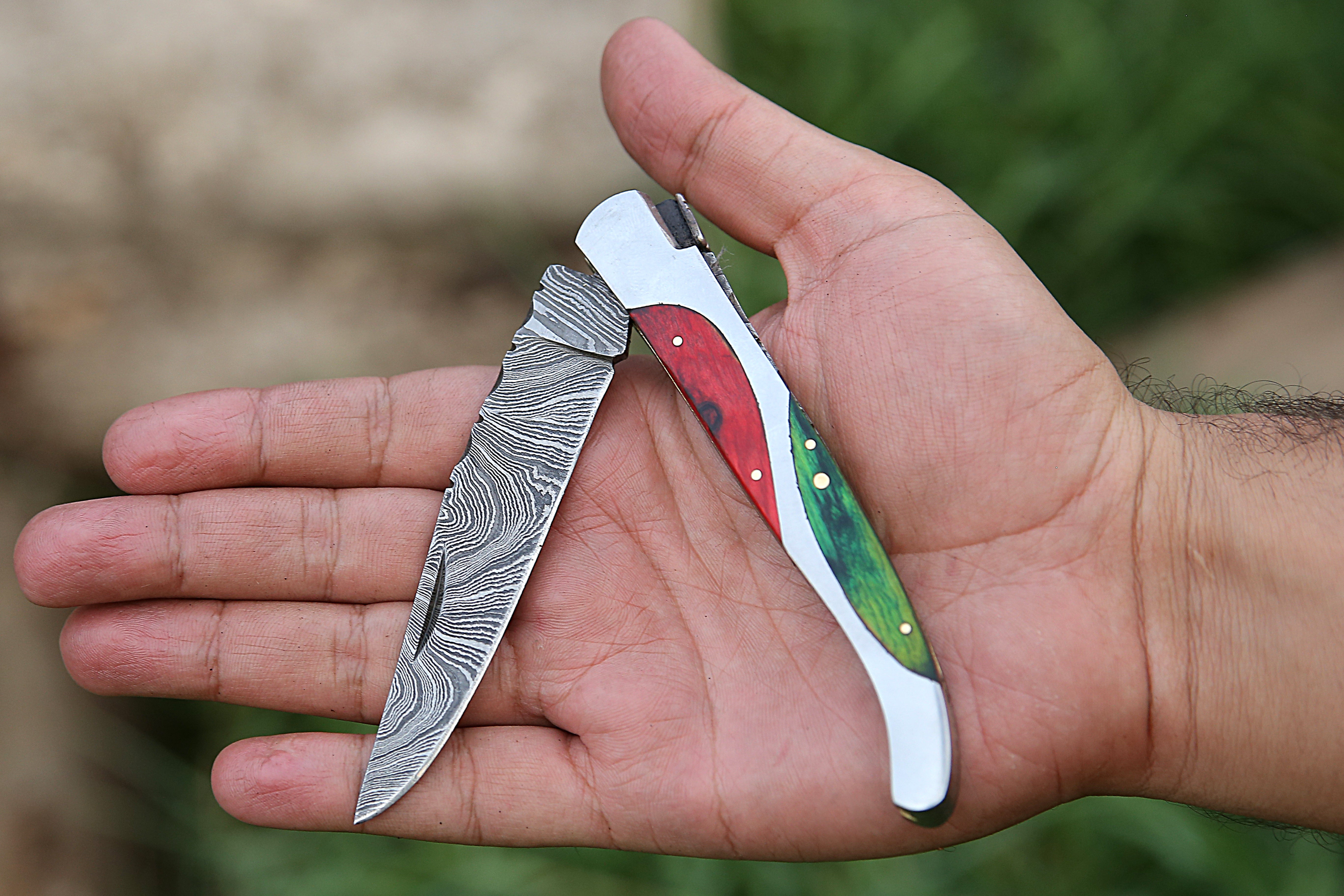 High Grade Hand Forged Damascus Folding Knife With Steel Frame Green & Red Pakka wood Handle