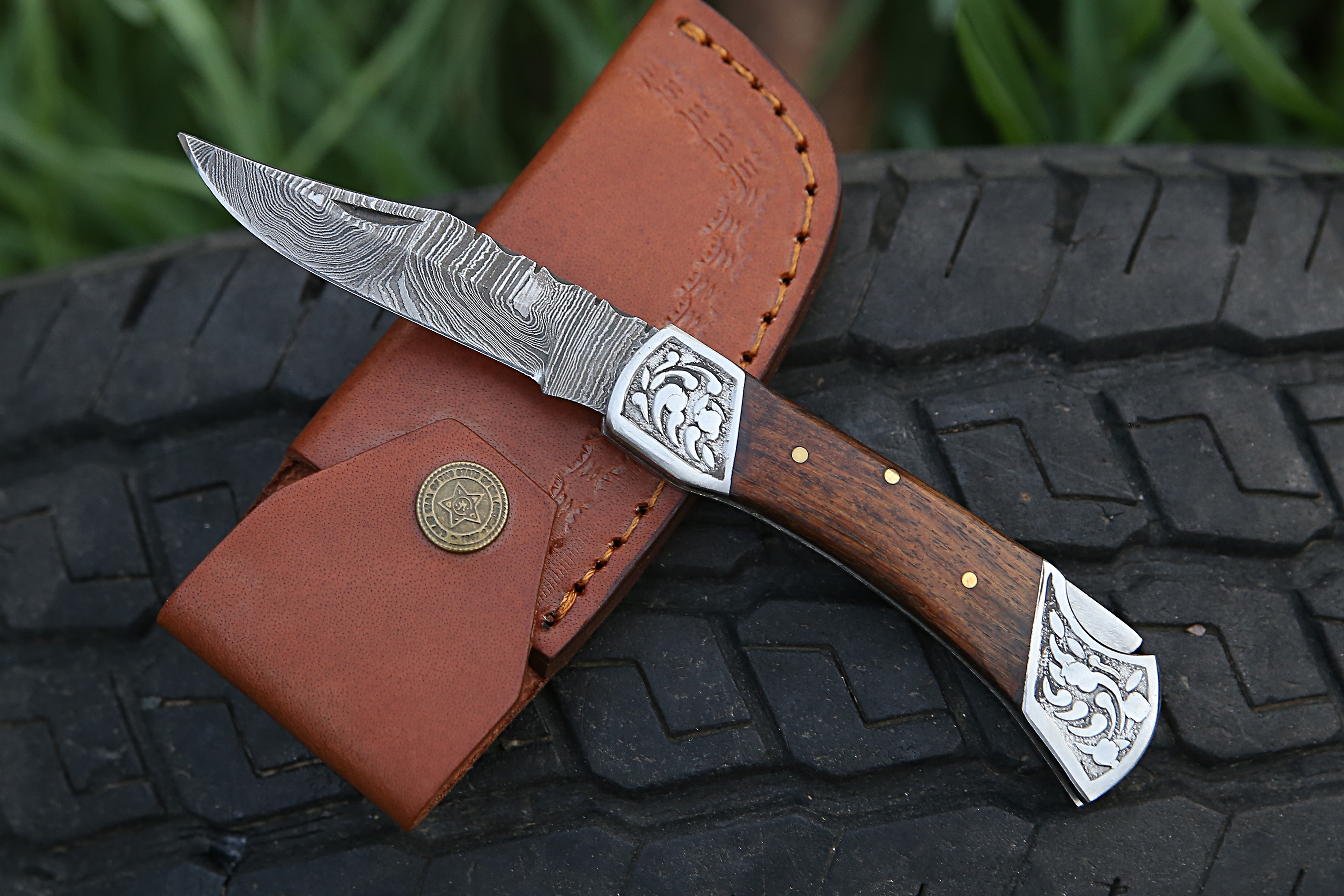 Engraved Steel Rose Wood Handle Handmade Damascus Steel Back Lock Pocket Knife For Outdoor.
