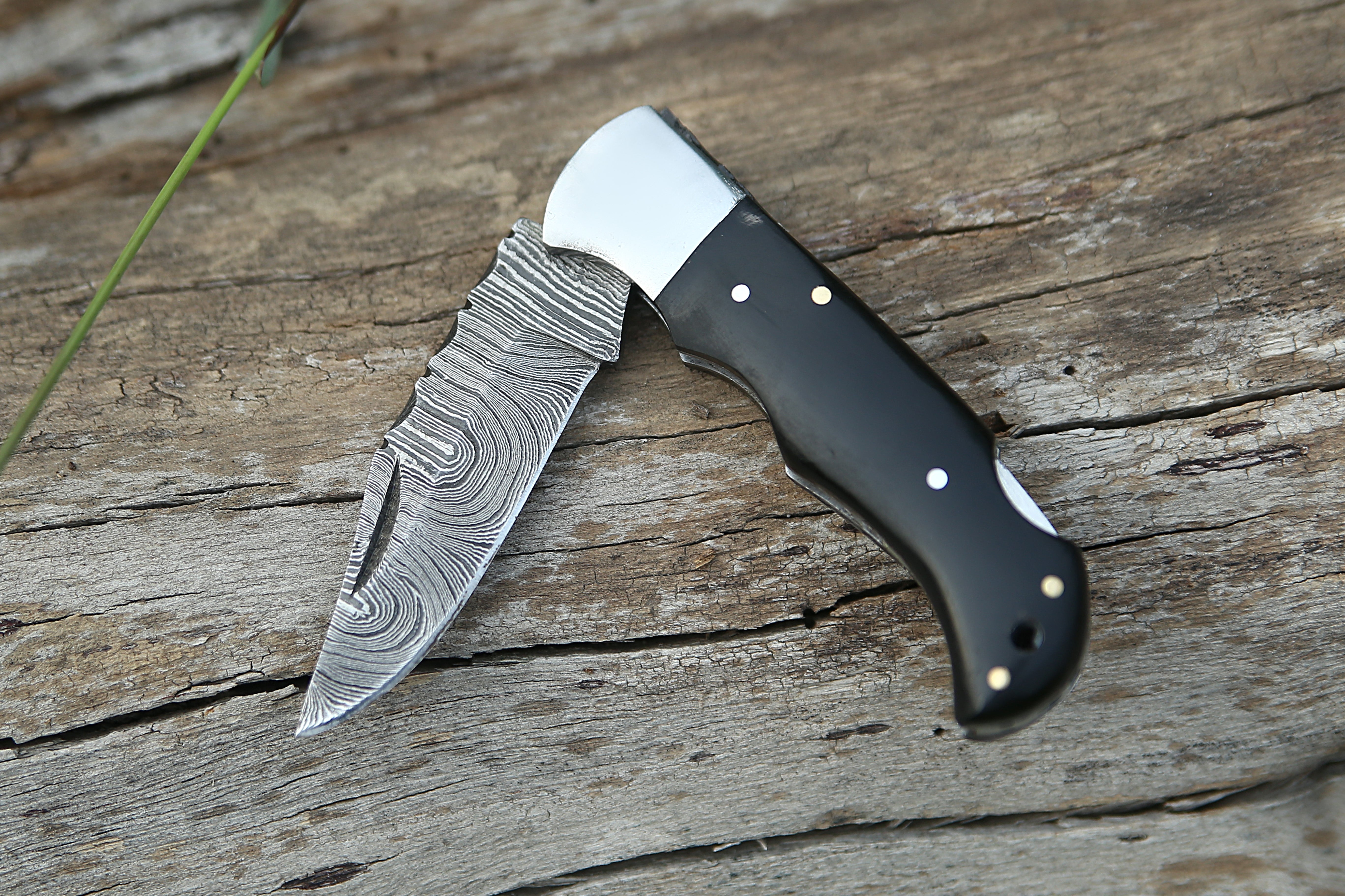 Back Lock 6.5" Handmade Damascus Steel Pocket Knife Black Horn Handle Steel clips Folding Knife