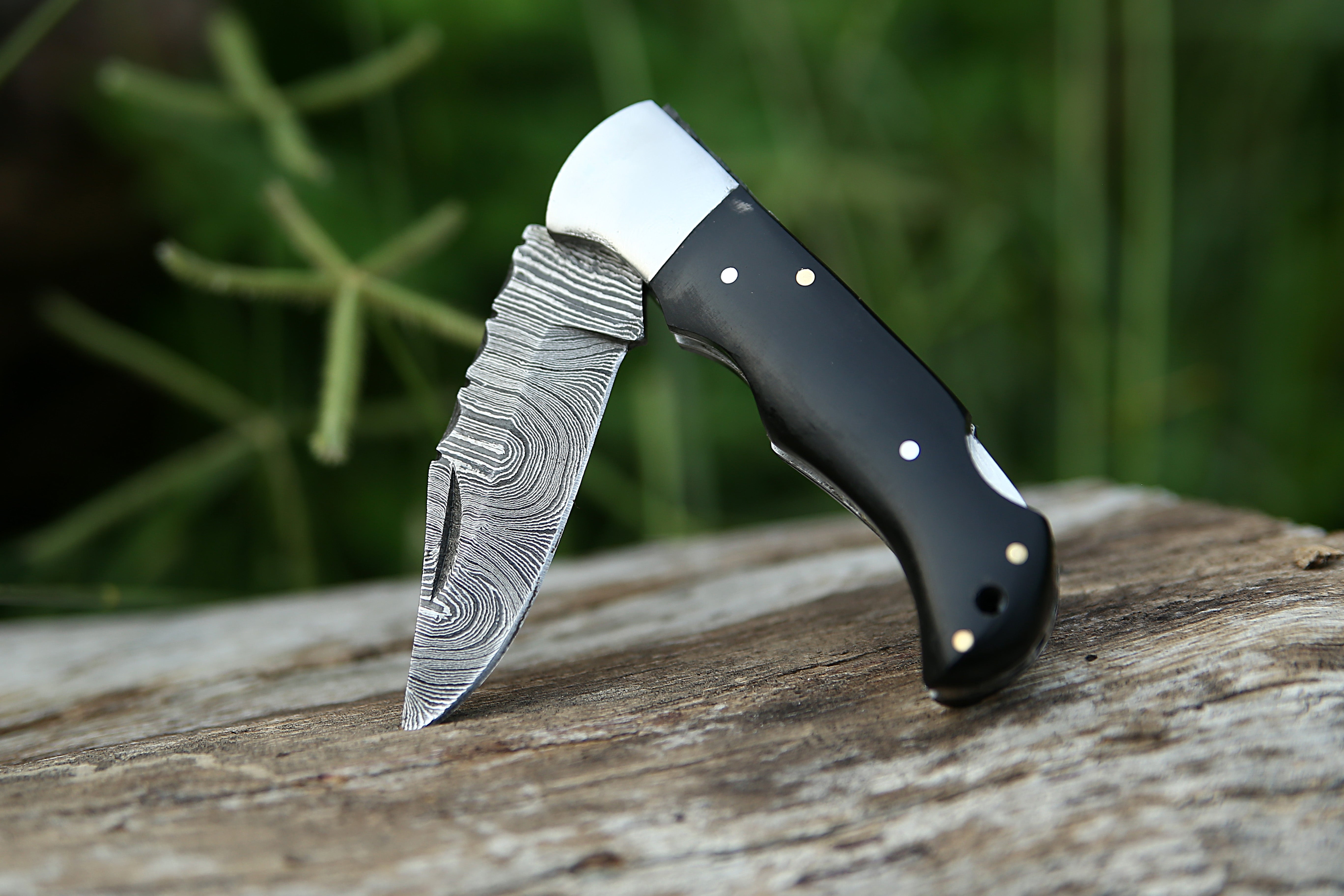 Back Lock 6.5" Handmade Damascus Steel Pocket Knife Black Horn Handle Steel clips Folding Knife