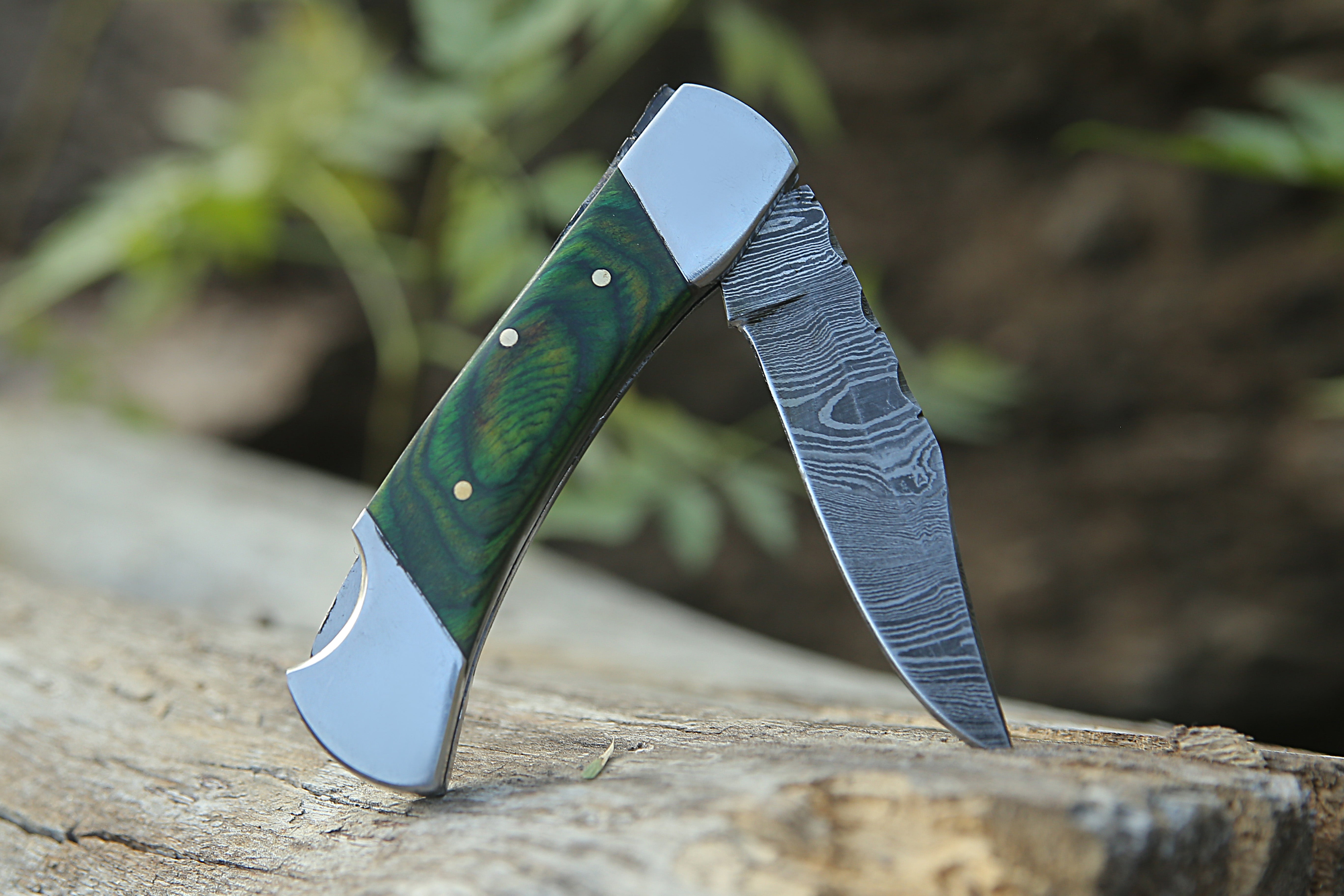 Damascus steel pocket knife handmade lock back folding knife