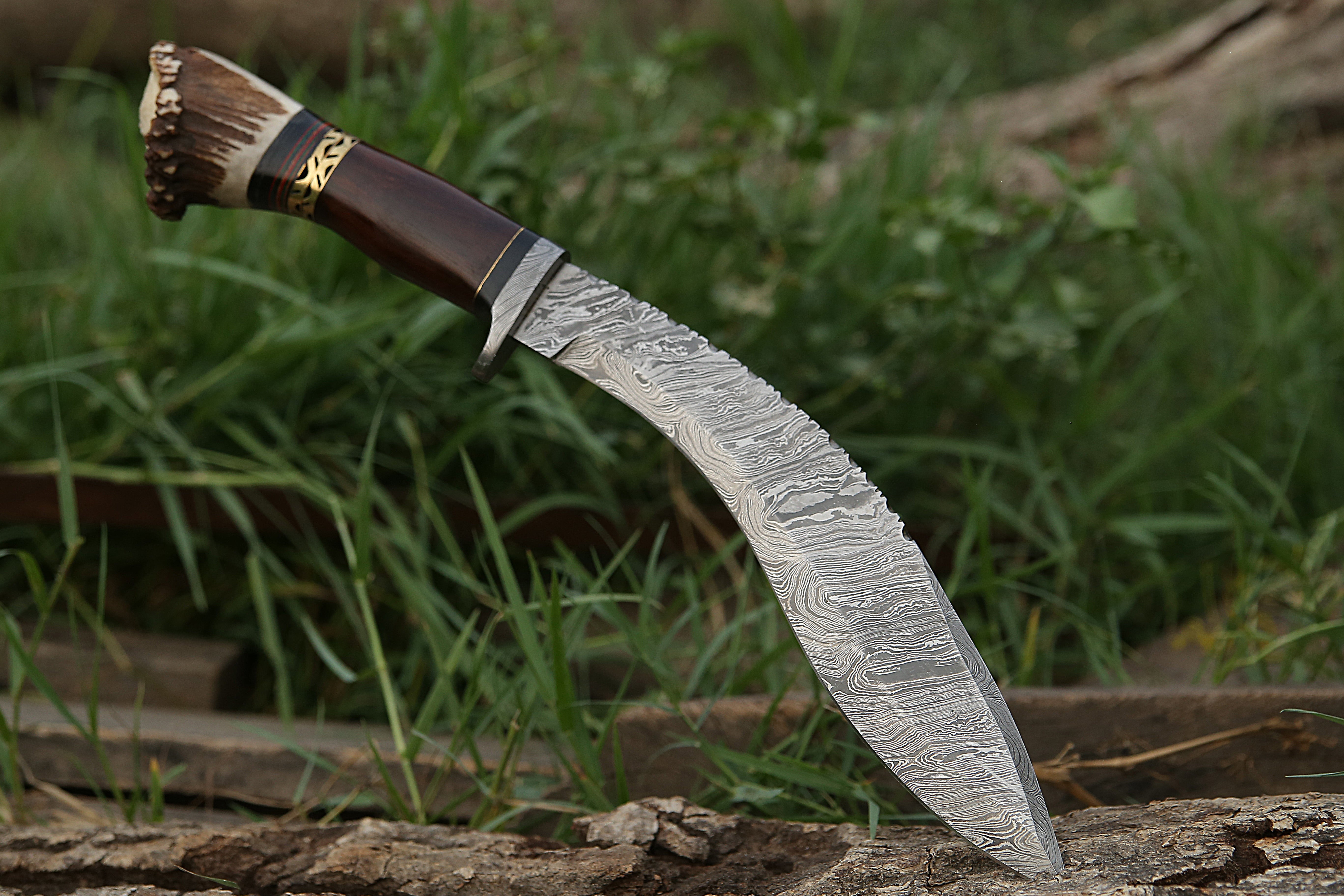 Why are Damascus Knives Expensive?