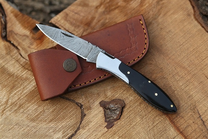 hand forged bowie knife