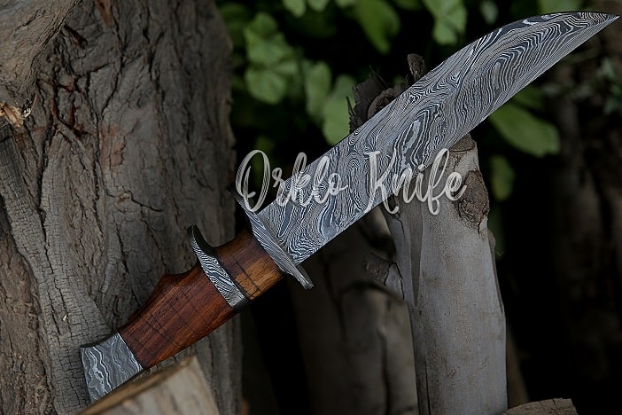 handmade custom bowie knife