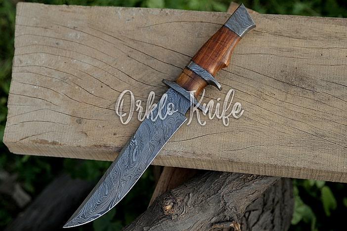 handmade hand forged bowie knife
