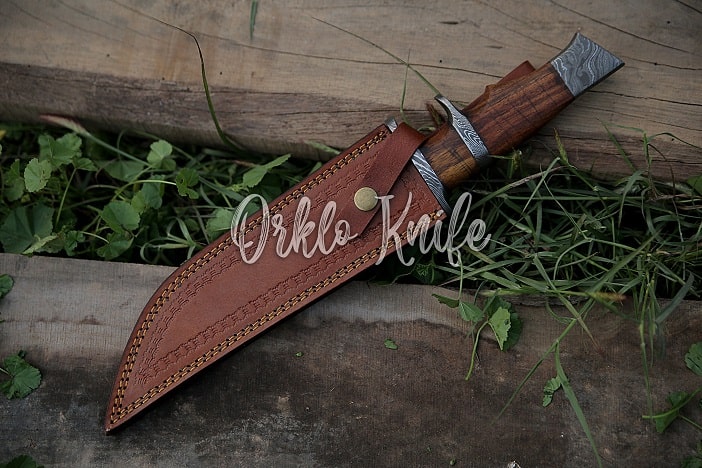 handmade small bowie knife